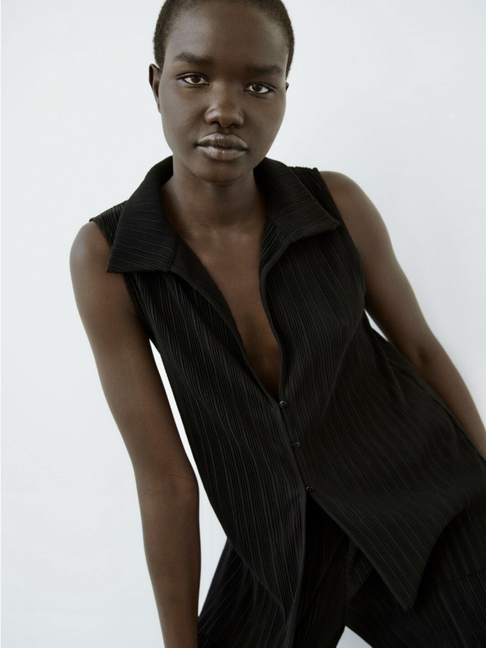 Zara Black Pleated Sleeveless Top